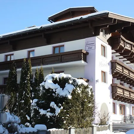 Fruehstueckspension Monika, B&B In Kaprun Including Summercard Pensión 3*