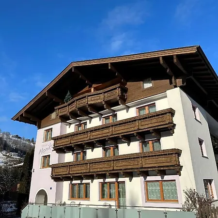 בית הארחה Monika, Cozy B&b, Newly Renovated In