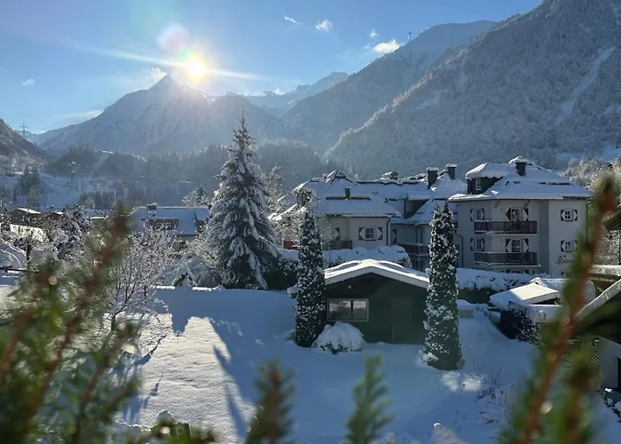 招待所 Monika, Summercard Included