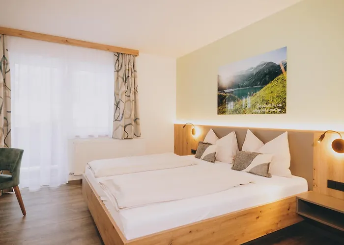 Gasthuis Monika, Summercard Included Kaprun