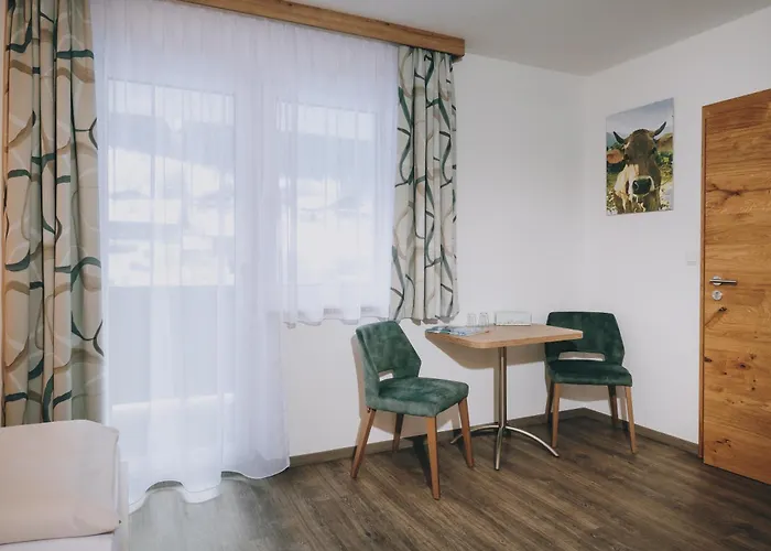 Monika, Summercard Included