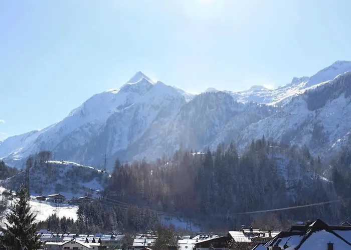 Monika, Summercard Included Kaprun