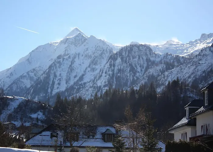 Monika, Summercard Included 3*